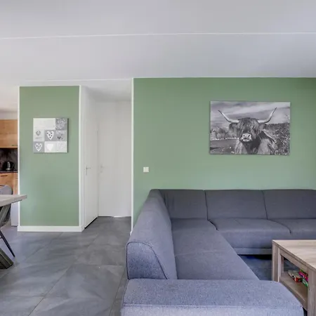 6 - Persoons Area 28 펜션 Ewijk