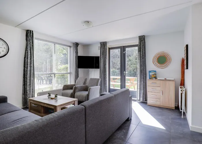 6 - Persoons Area 28 * Ewijk